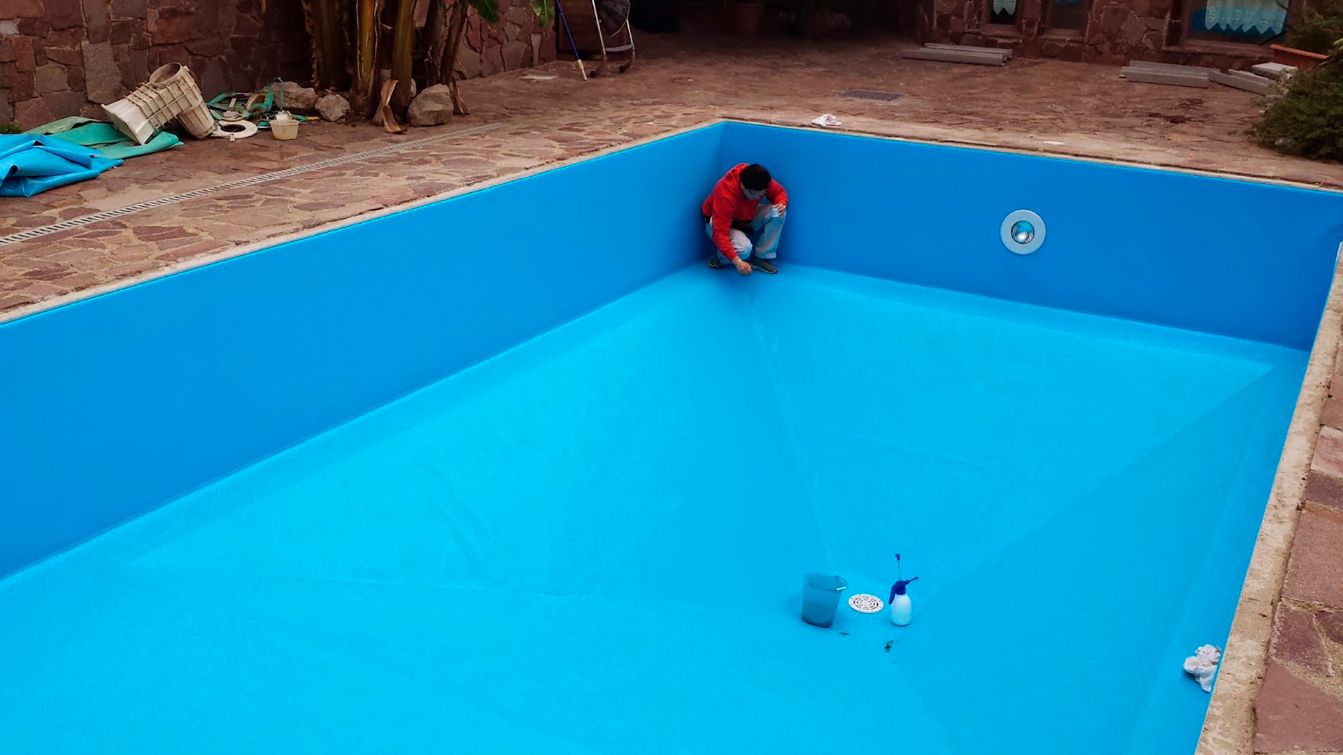 Чаши и вкладыши для бассейнов из ПВХ