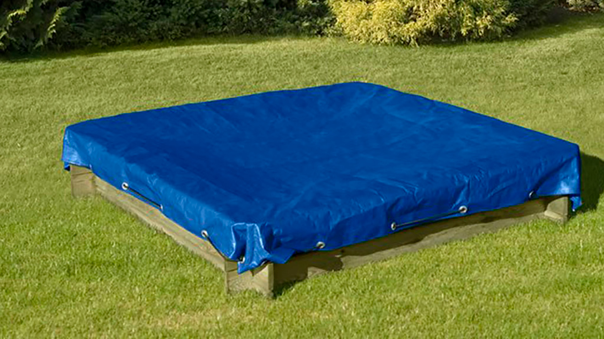 Полога из ПВХ ткани — универсальная защита для стройки, склада и производства