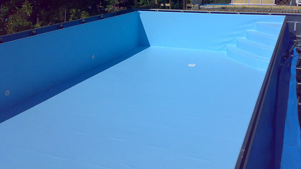 Чаши и вкладыши для бассейнов из ПВХ