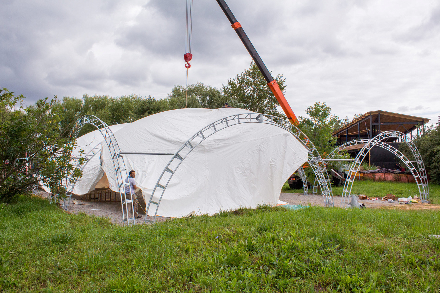 Арочный шатер