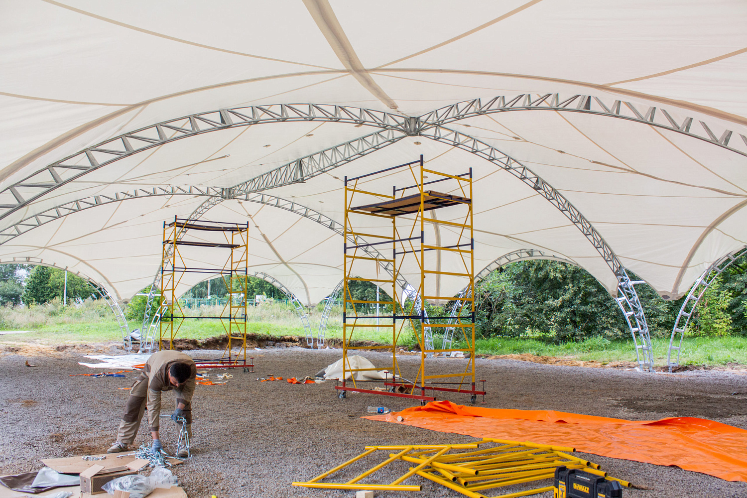 Арочный шатер